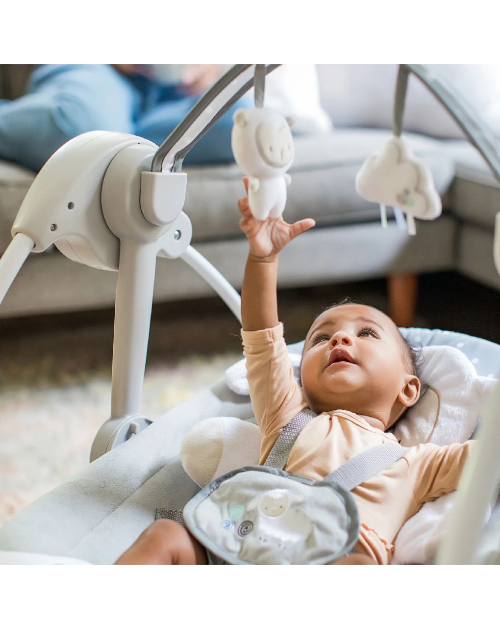 Ingenuity comfort 2 go portable swing βρεφική κούνια-ριλάξ cuddle lamb 12184 - Ingenuity