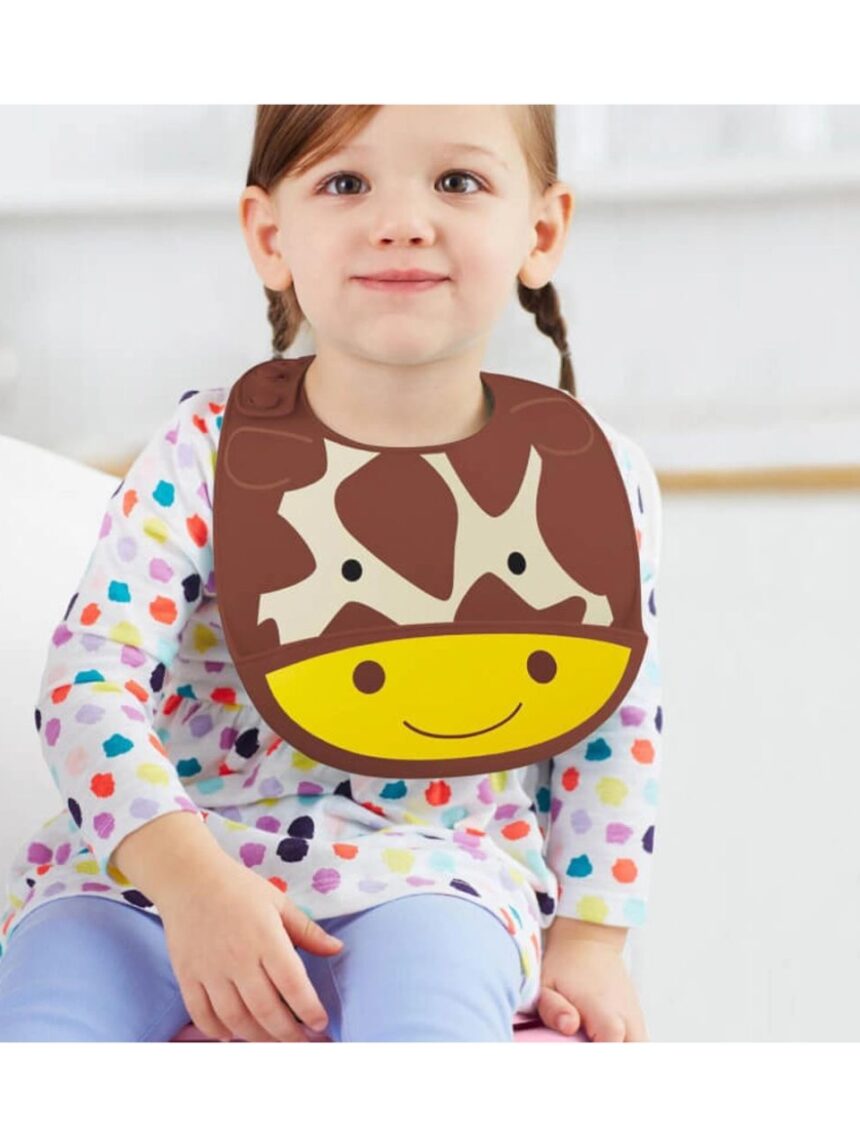 Skip hop zoo fold & go σαλιάρα σιλικόνης giraffe 29-2904002-04 - SKIP HOP