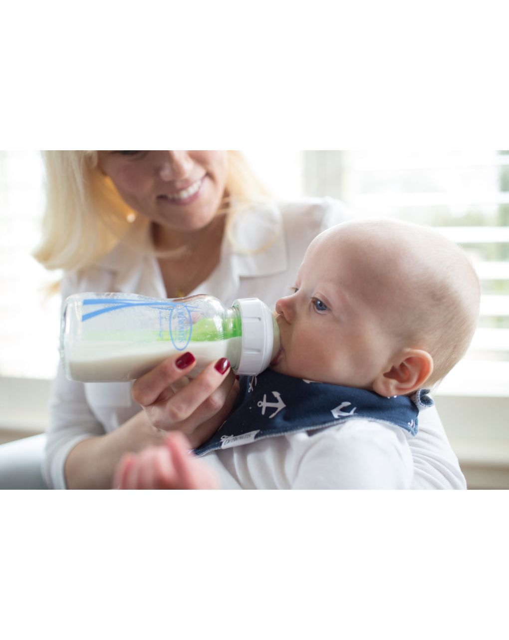 Dr. brown's options+ natural flow γυάλινο μπιμπερό με θηλή σιλικόνης & φαρδύ λαιμό 270ml 112.70.1hc.290 - Dr Browns