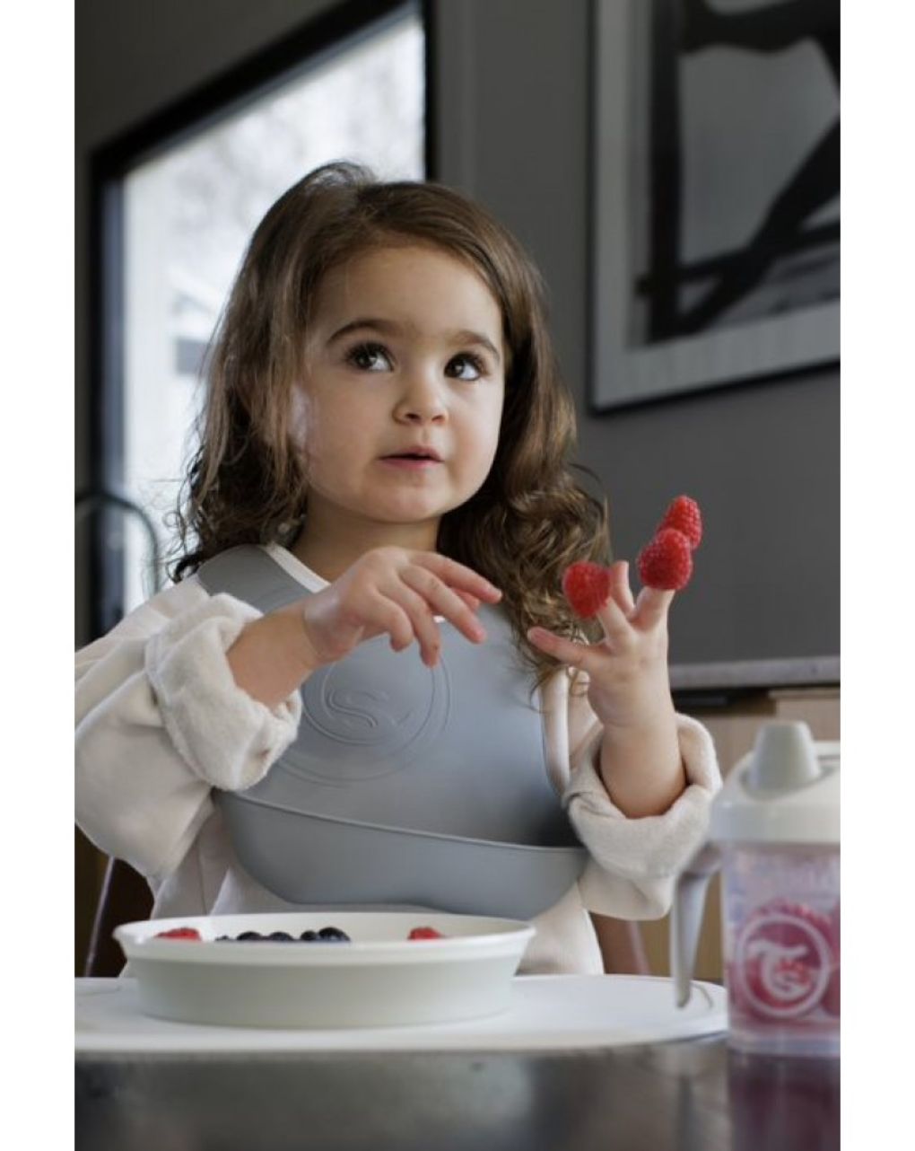 Twistshake σαλιάρα 2τμχ 4m+ pastel grey/white 32-08-78597 - Twistshake