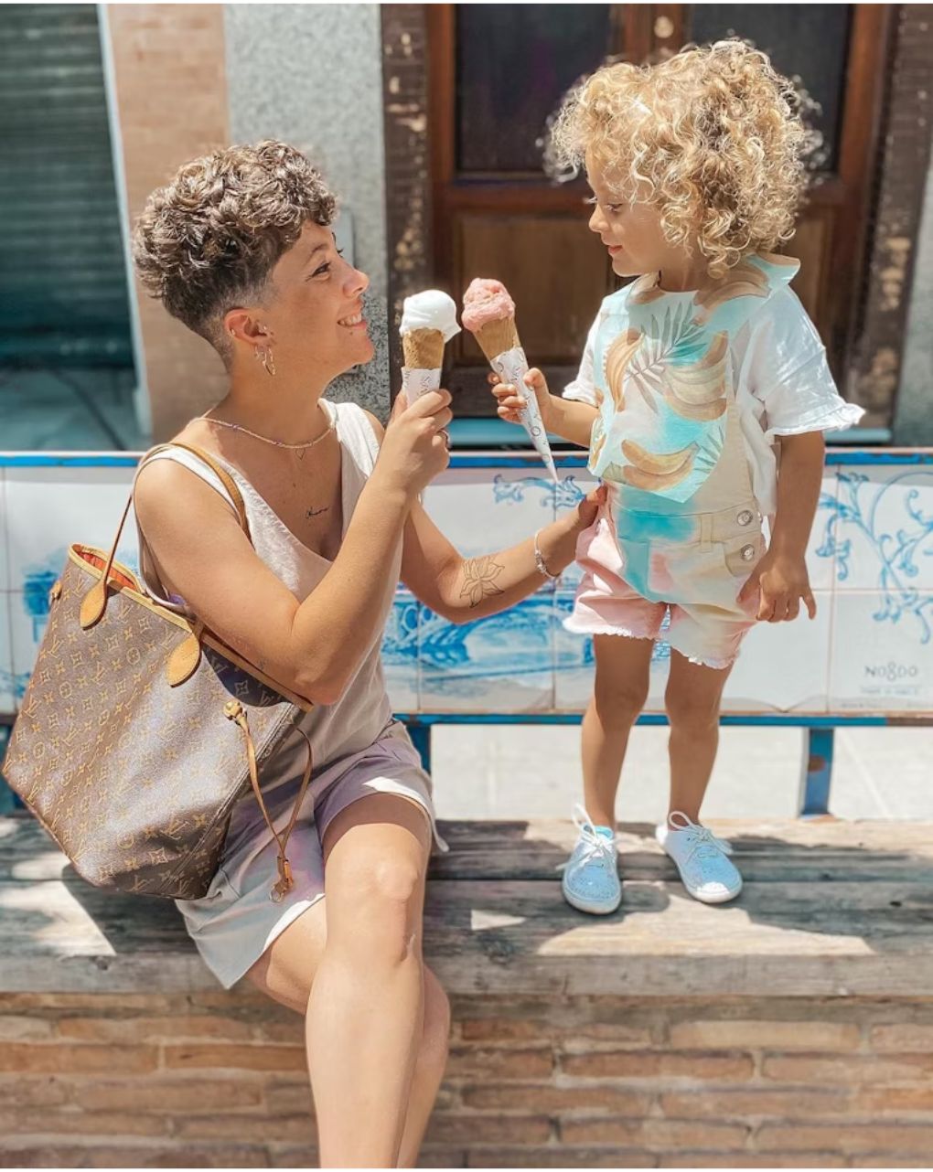 Twistshake χάρτινες σαλιάρες μιας χρήσης 10τμχ 32-08-78481 - Twistshake