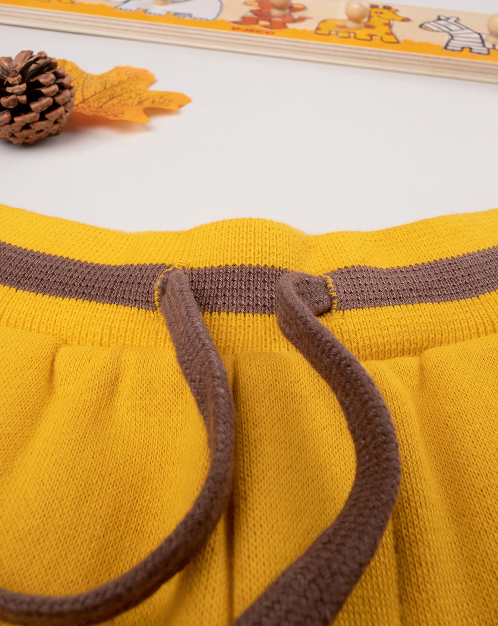 βρεφικό παντελόνι φούτερ κίτρινο με ζώα δάσους για αγόρι - Prénatal