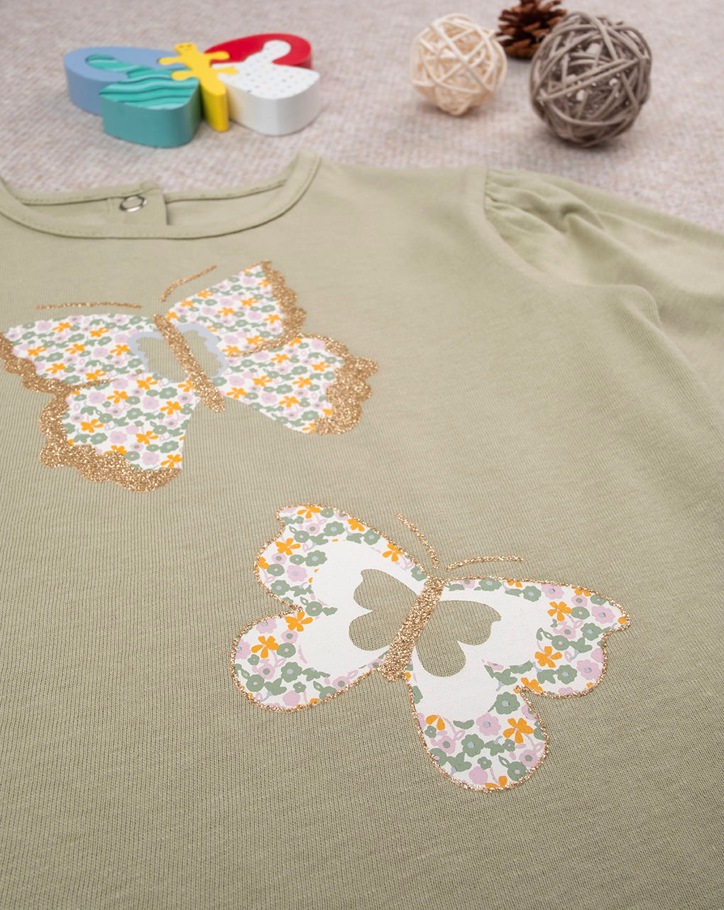 βρεφική μπλούζα χακί με πεταλούδες για κορίτσι - Prénatal