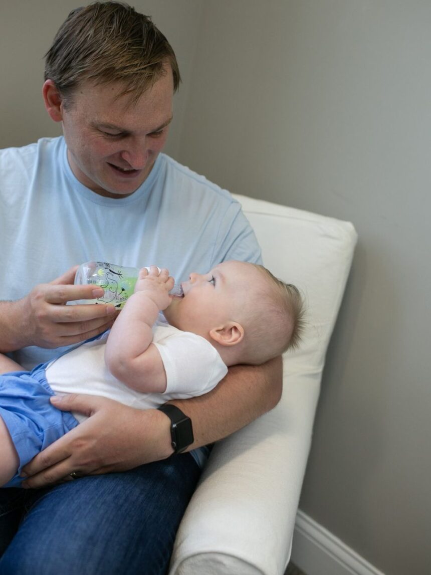 Dr. brown's options+ πλαστικό μπιμπερό με φαρδύ λαιμό & anti-colic ελέφαντας 150ml 112.70.1hc.387 - Dr Browns