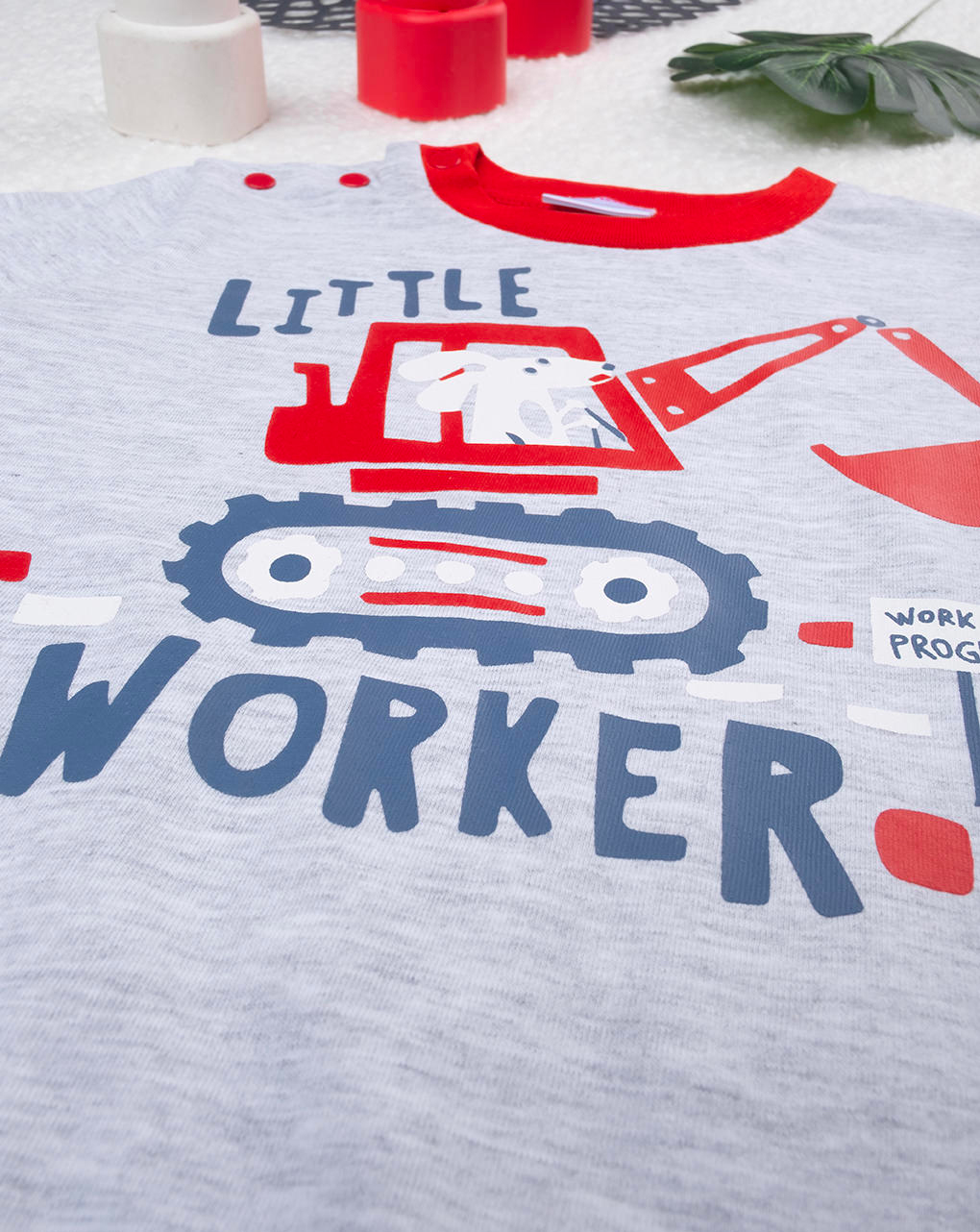 βρεφική πιτζάμα γκρι/κόκκινη little worker για αγόρι - Prénatal