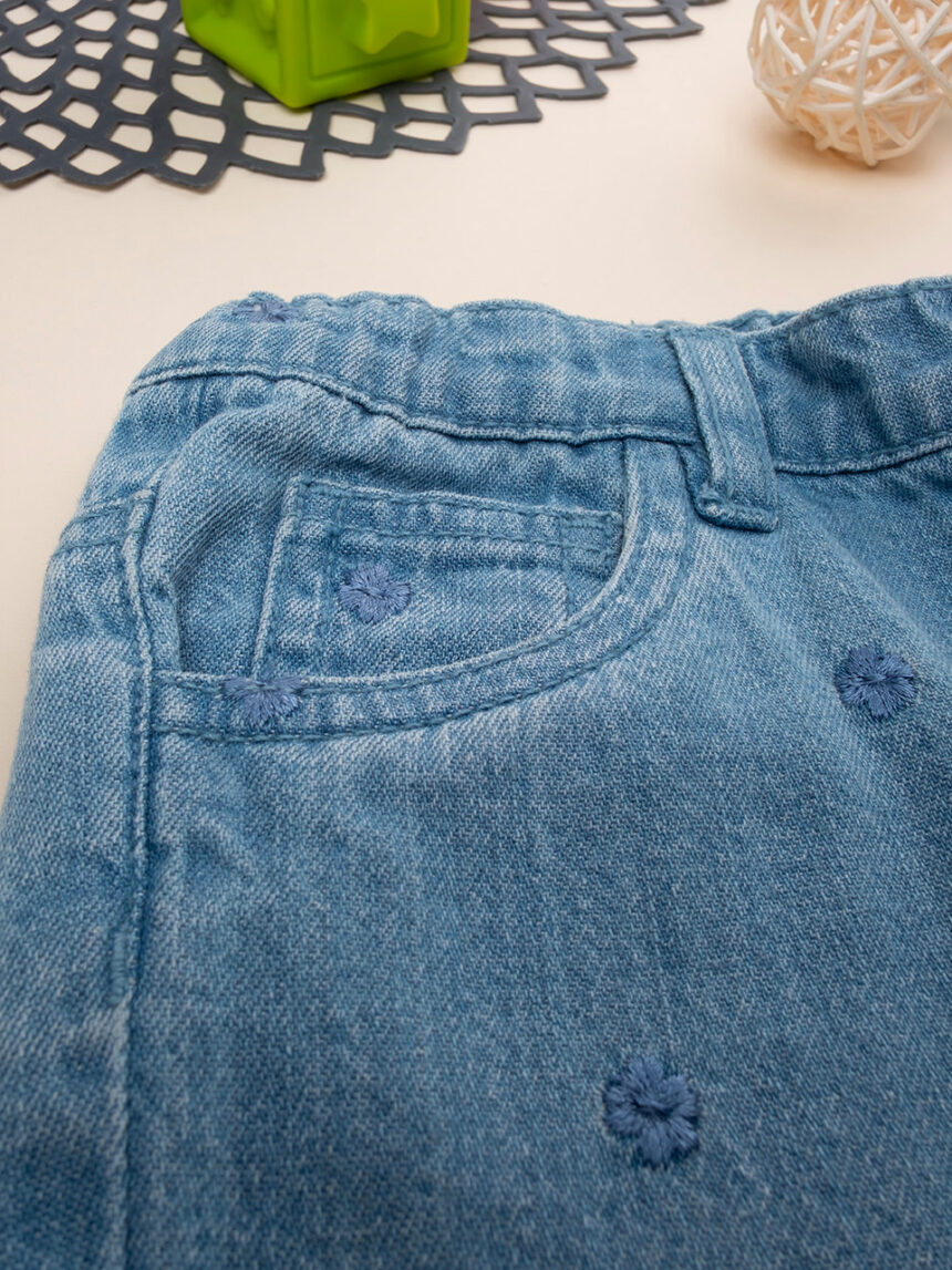 παιδικό τζιν παντελόνι μπλε με λουλούδια για κορίτσι - Prénatal