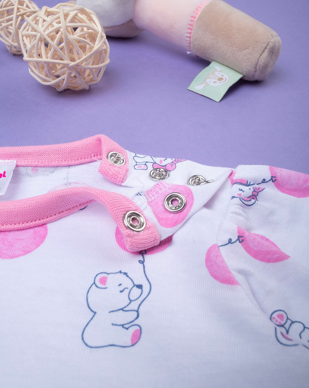 βρεφική πιτζάμα ροζ/λευκή με μπαλόνια για κορίτσι - Prénatal