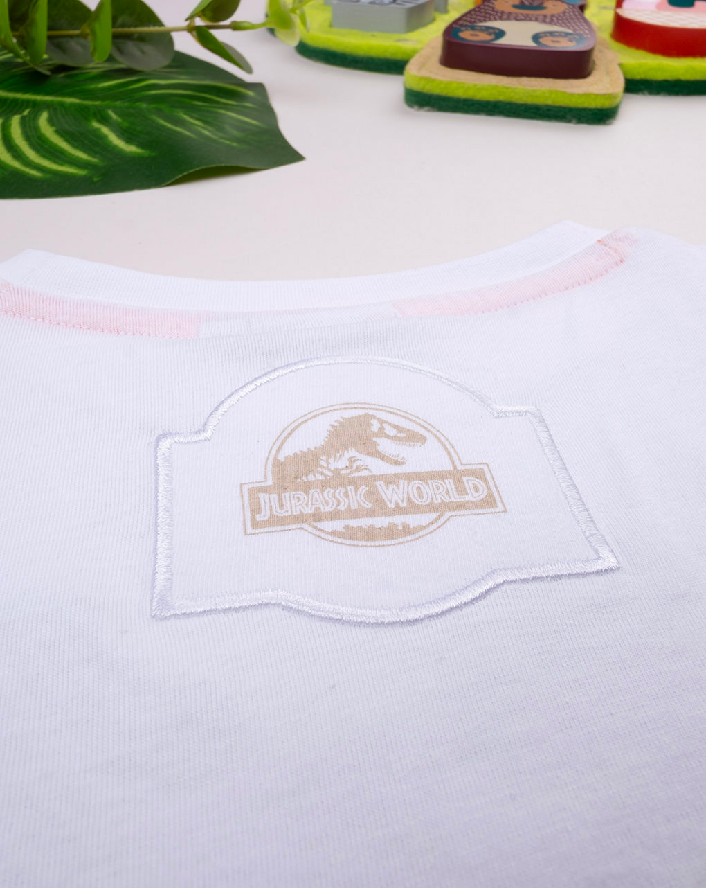 παιδικό t-shirt λευκό jurassic world για αγόρι - Prénatal