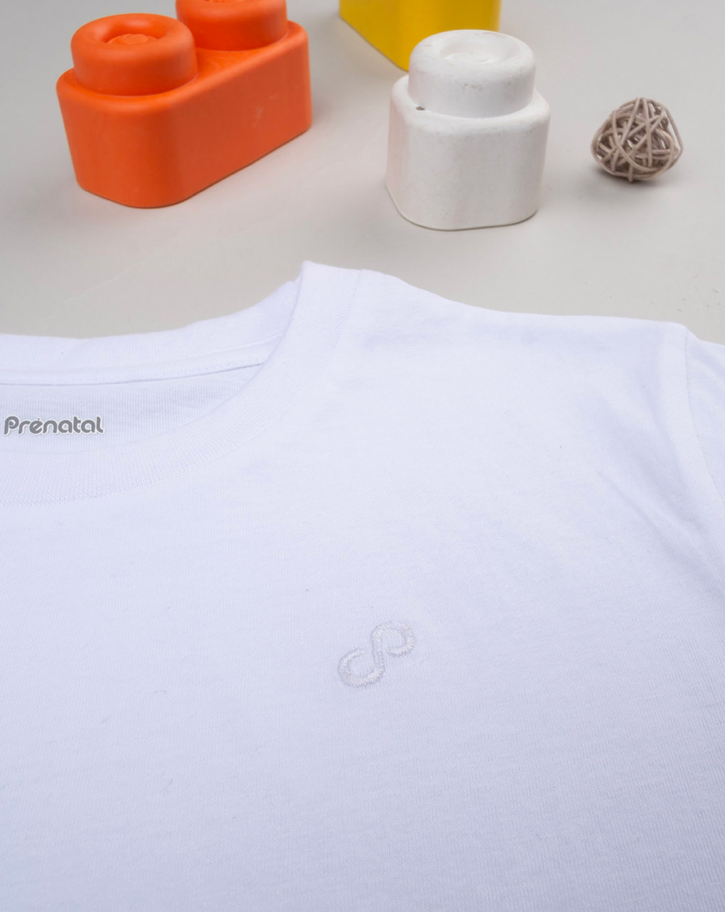 παιδικό t-shirt λευκό basic "άπειρο" για αγόρι - Prénatal