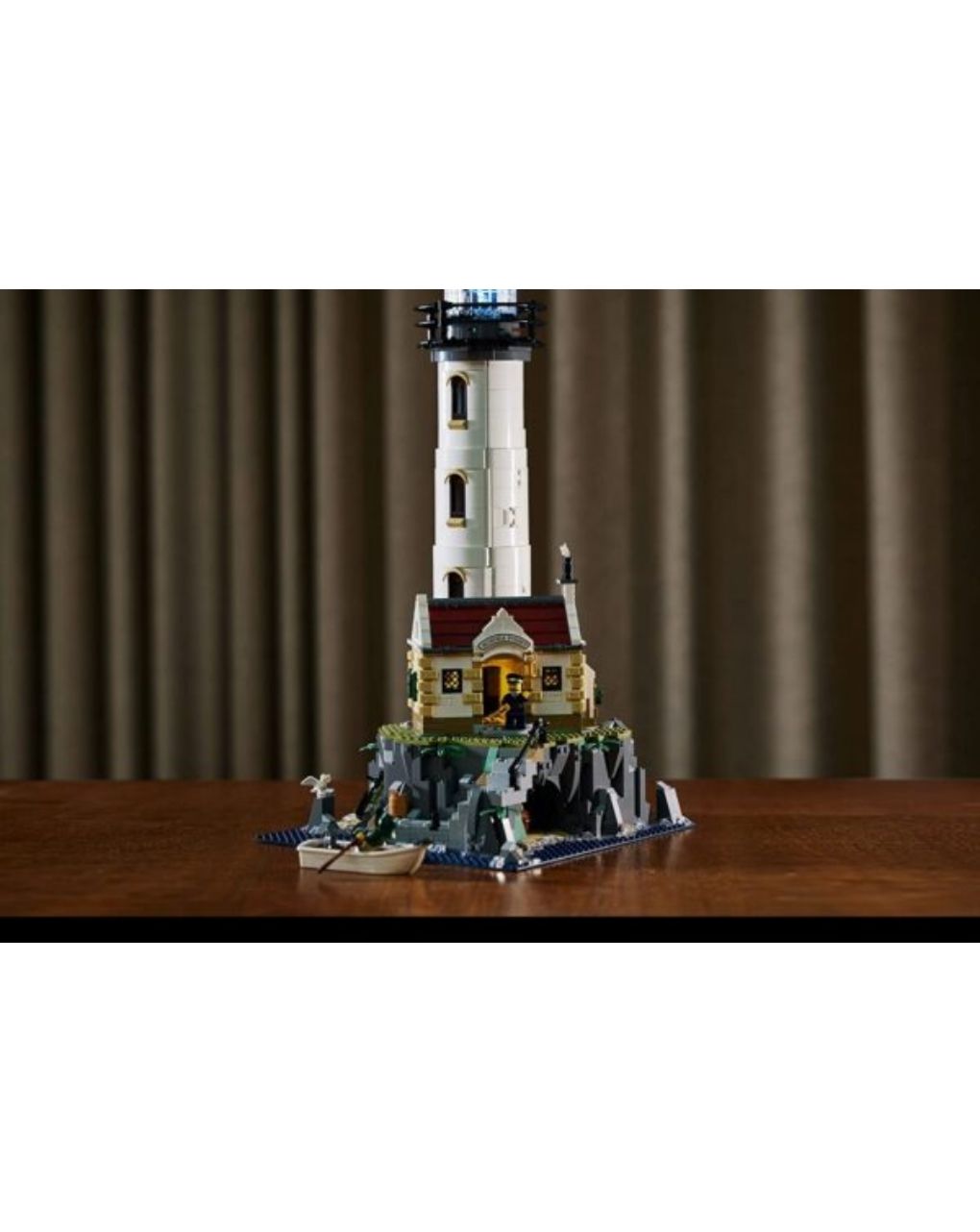Lego ideas motorized lighthouse 21335 - Lego
