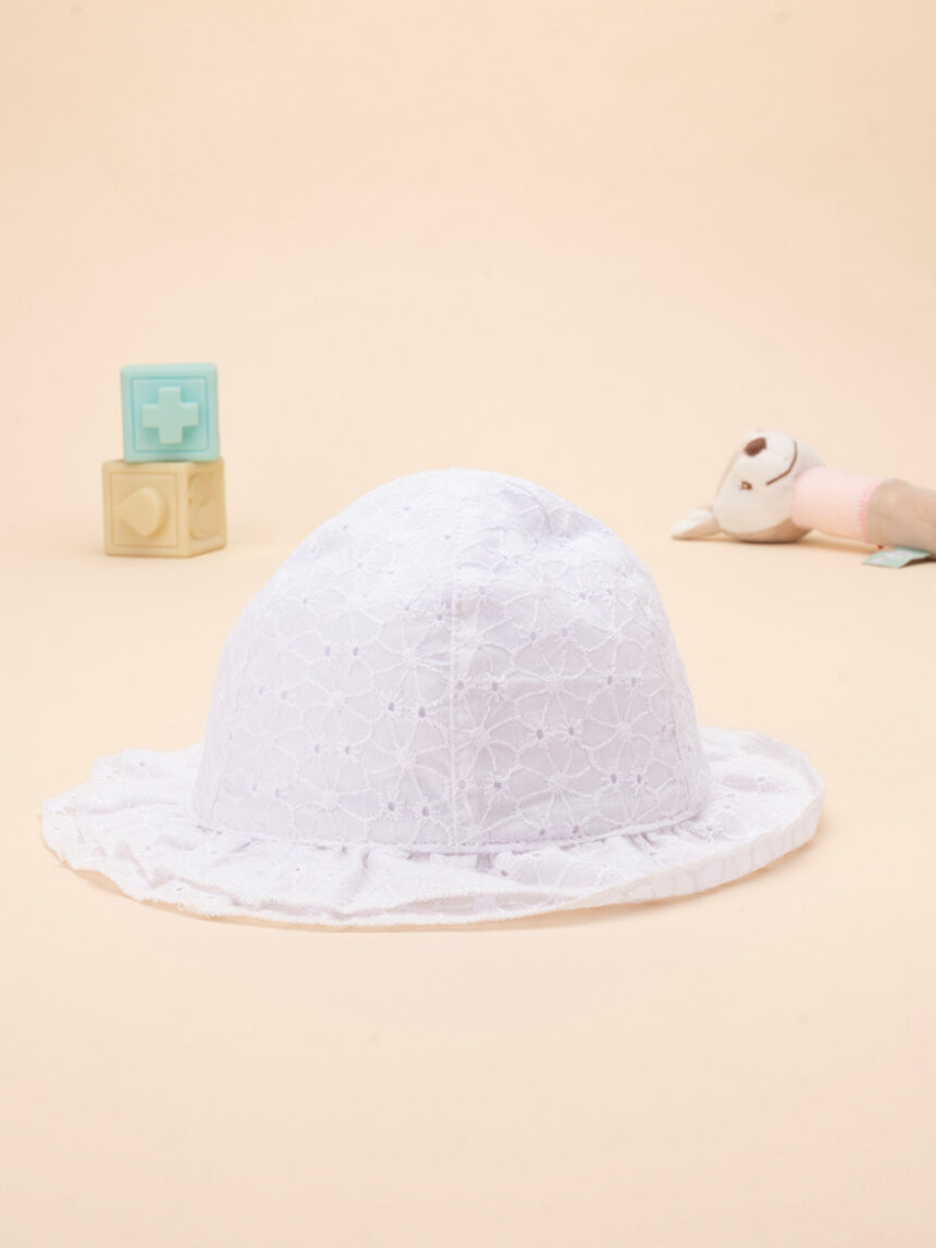 βρεφικό καπέλο λευκό από δαντέλα sangallo για κορίτσι - Prénatal