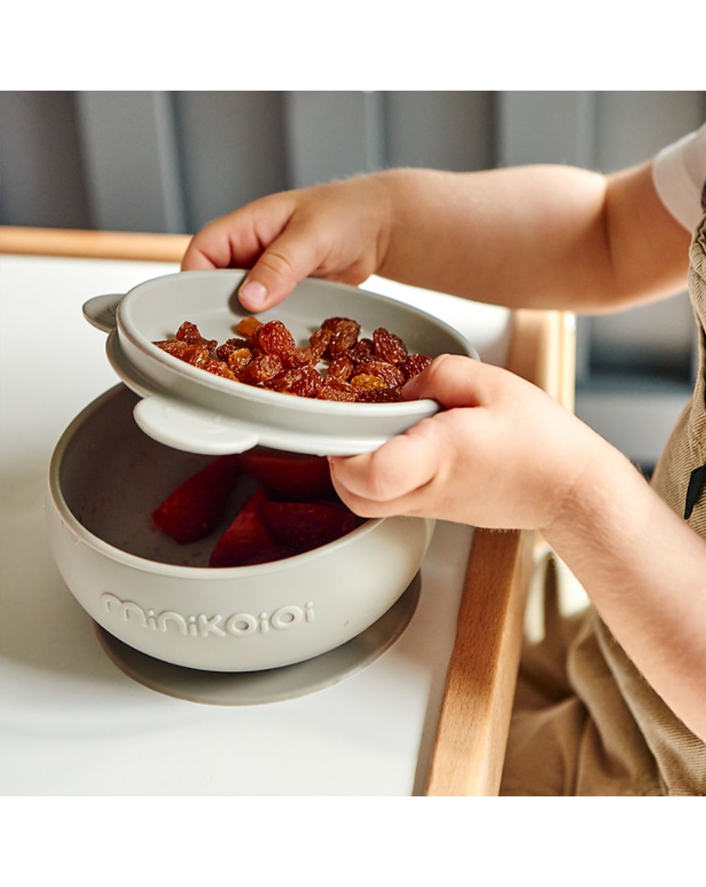 Minikoioi μπολ με καπάκι bowly 450ml grey 0907-101080004 - MinikOiOi