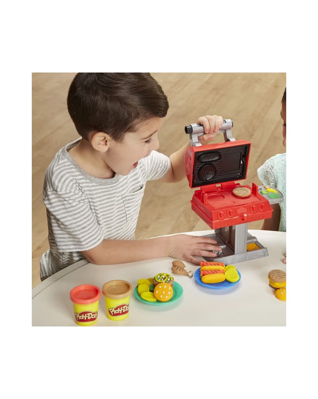 Play-doh kitchen creations grill n stamp playset, f0652 - Play-Doh