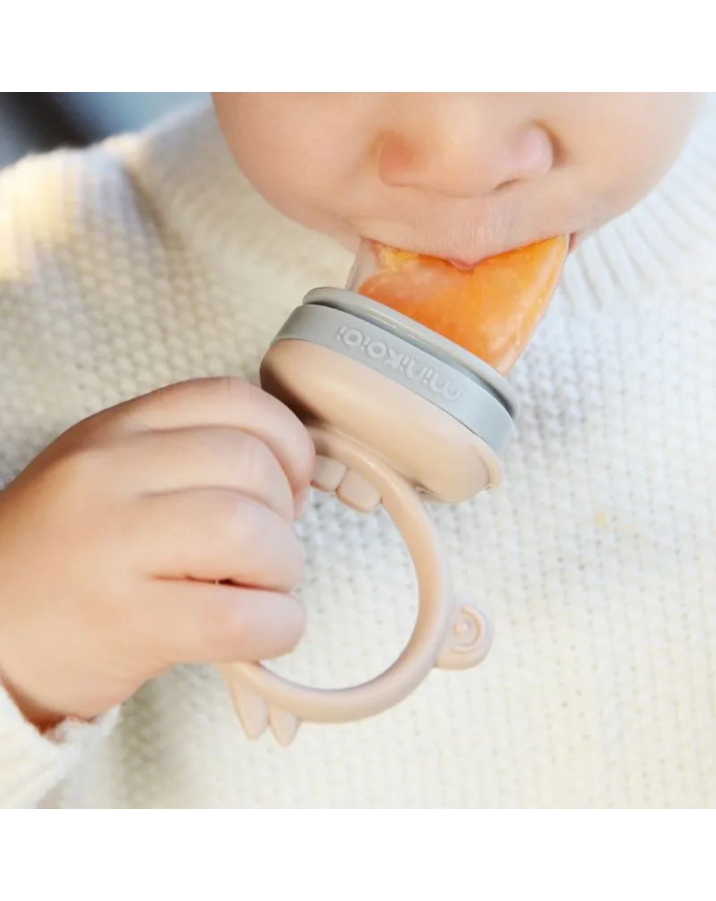 Minikoioi feeder + μασητικό σιλικόνης bubble beige/powder grey 0424-101130008 - MinikOiOi