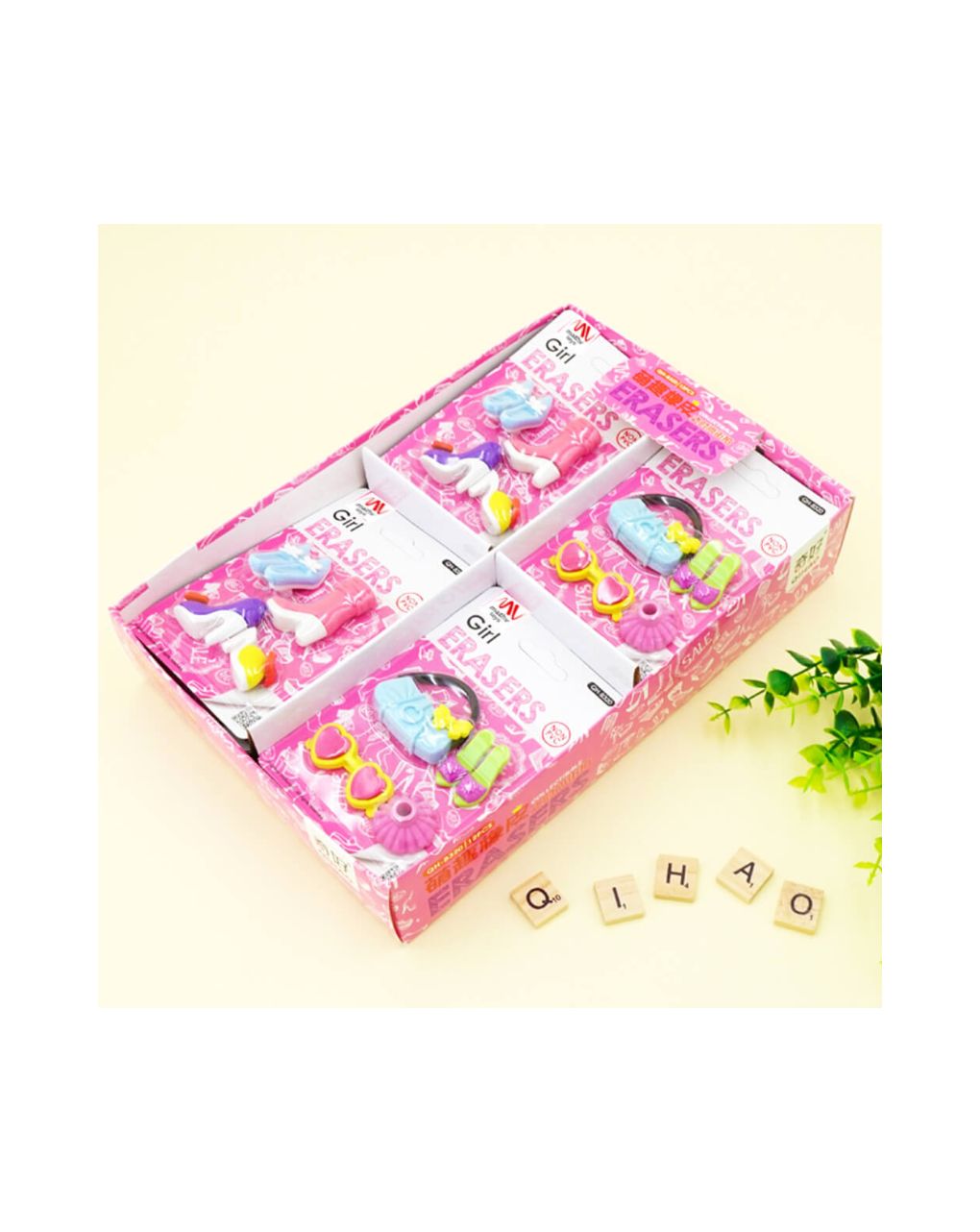 Fancy eraser set: girl in pink σε 2 σχέδια - LITTLE TREE