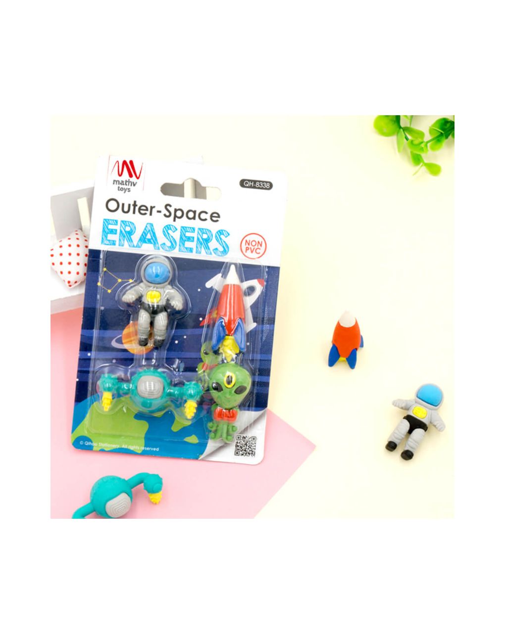 Fancy eraser set: outer space explorer σε 2 σχέδια - LITTLE TREE