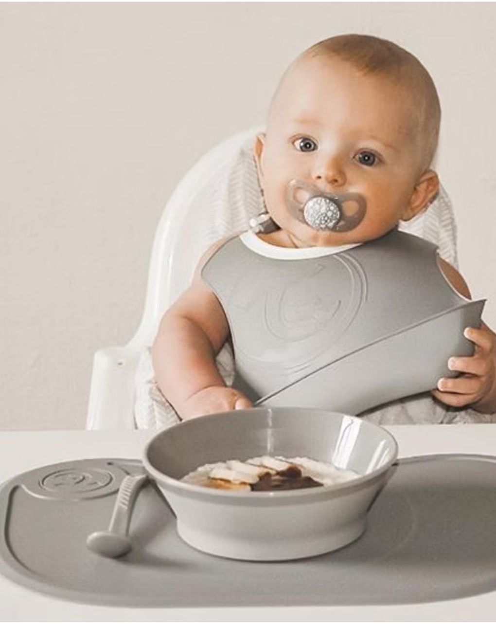 Twistshake σετ 3 κουταλάκια ταΐσματος 4m+ παστελ γκρι 32-08-78184 - Twistshake