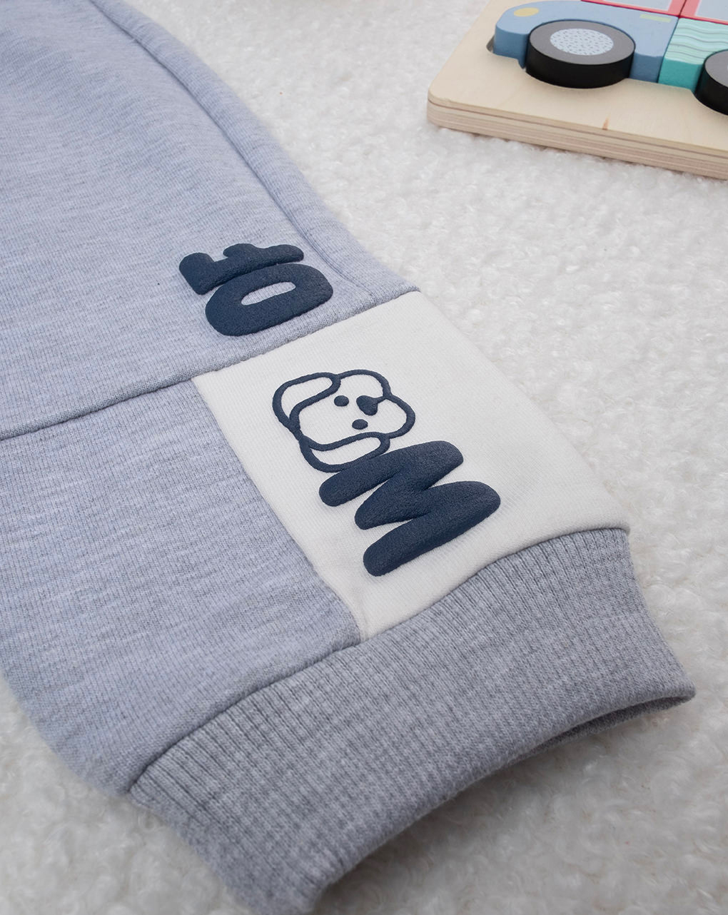 βρεφικό παντελόνι φούτερ γκρι με σκυλάκι για αγόρι - Prénatal
