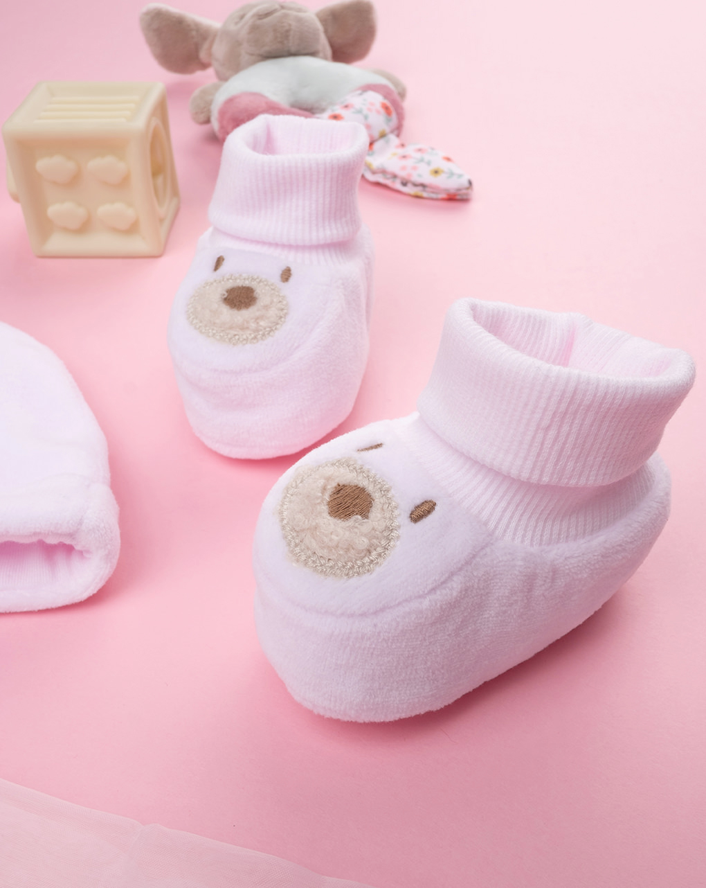 βρεφικό σετ σκουφάκι και παπούτσια αγκαλιάς teddy για κορίτσι - Prénatal