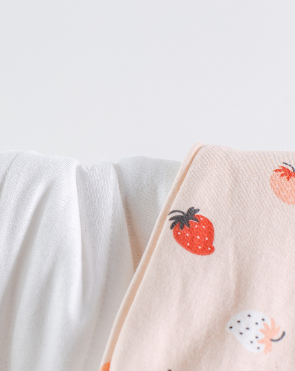 Abo φθινοπωρινός/ανοιξιάτικος υπνόσακος bag me strawberry 1.0 tog 31122001 - ABO