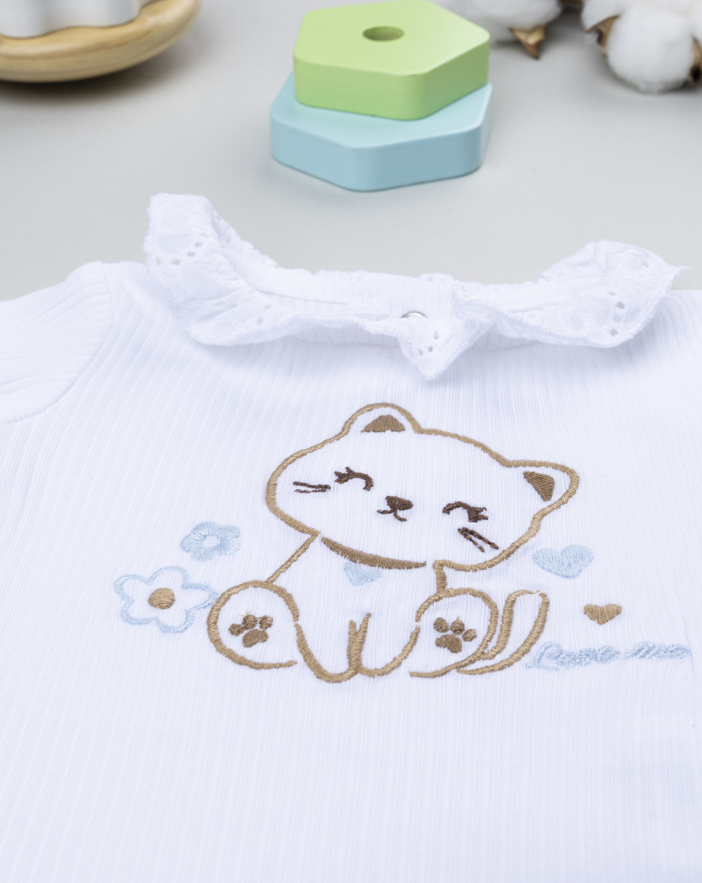 βρεφικό κορμάκι ριμπ λευκό με γατάκι για κορίτσι - Prénatal