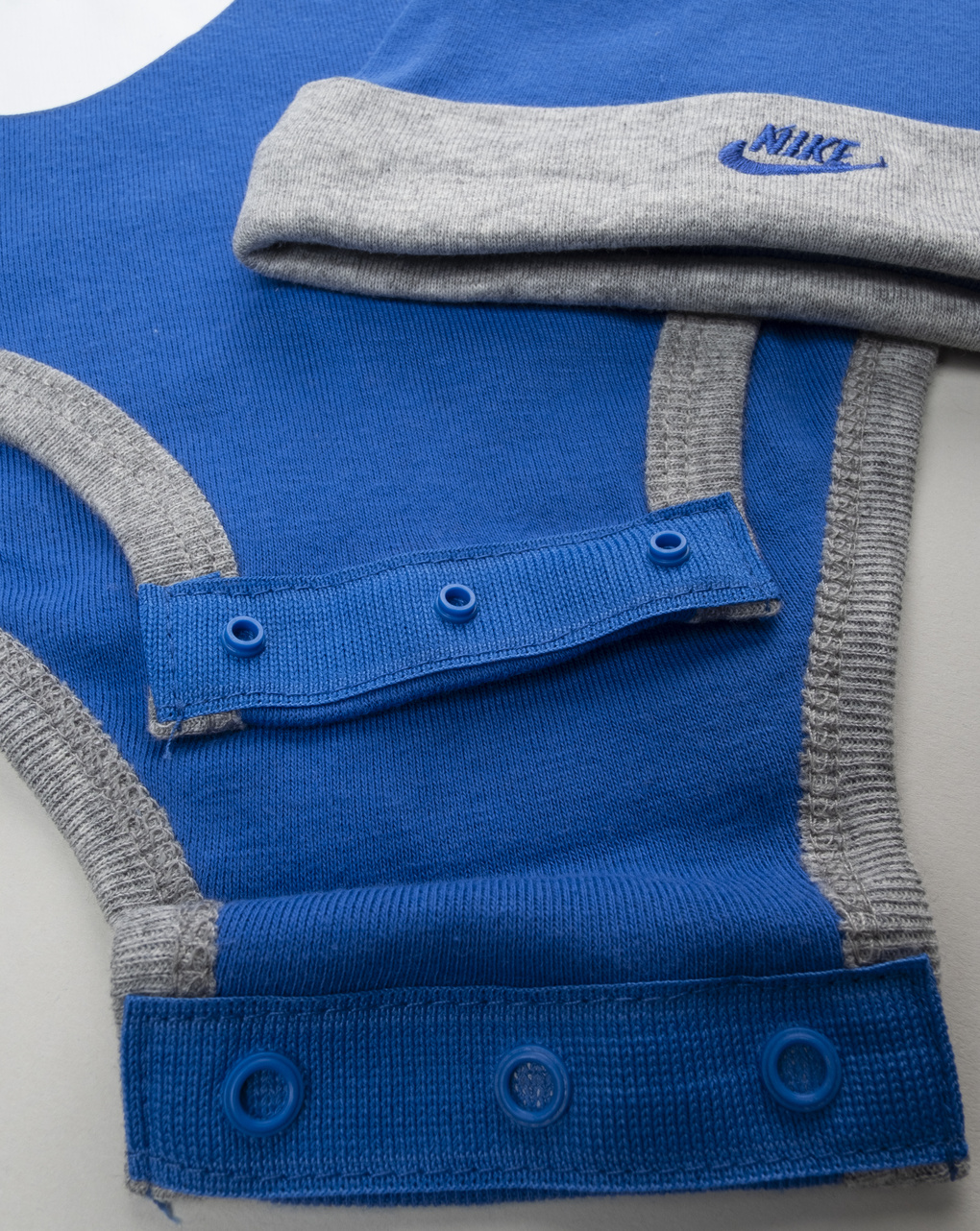 Nike αθλητικό σετ x3 6-12 μηνών mn0073-u89 για αγόρι - Nike