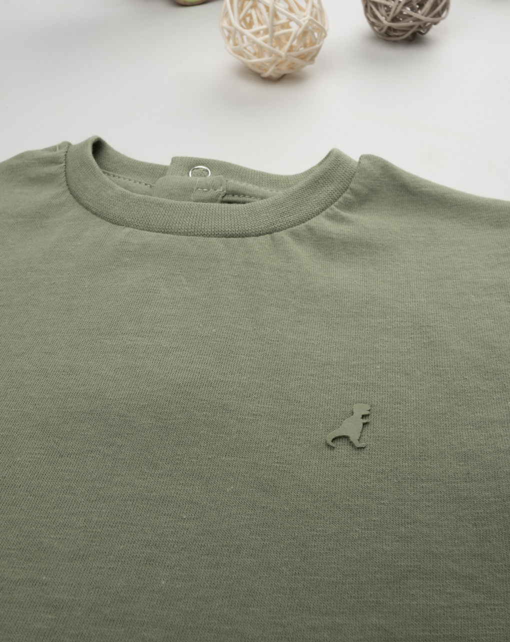 βρεφικό t-shirt χακί με δεινόσαυρο για αγόρι - Prénatal