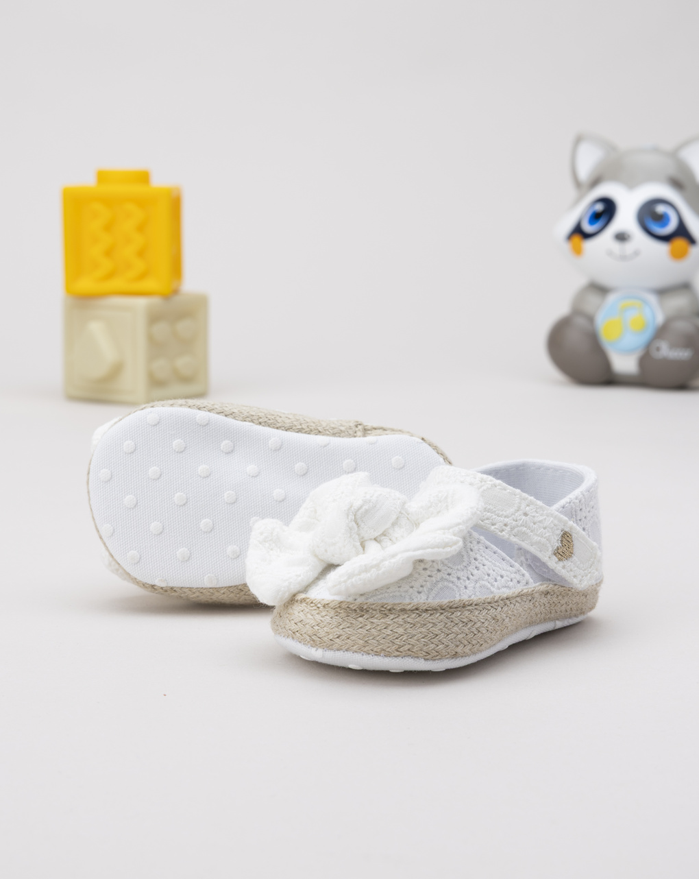 βρεφικά παπούτσια αγκαλιάς εσπαντρίγιες με δαντέλα για κορίτσι - Prénatal