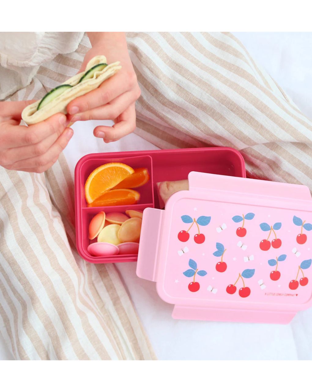 A little lovely company δοχείο φαγητού bento με χωρίσματα 1200ml cherries bbchpi78 - A LITTLE LOVELY COMP