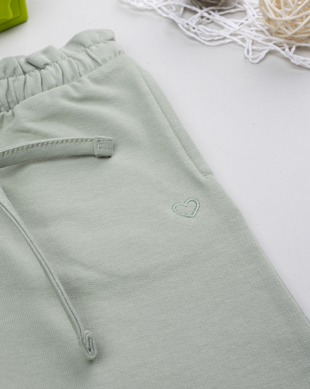 βρεφικό παντελόνι φούτερ φιστικί με καρδούλα για κορίτσι - Prénatal