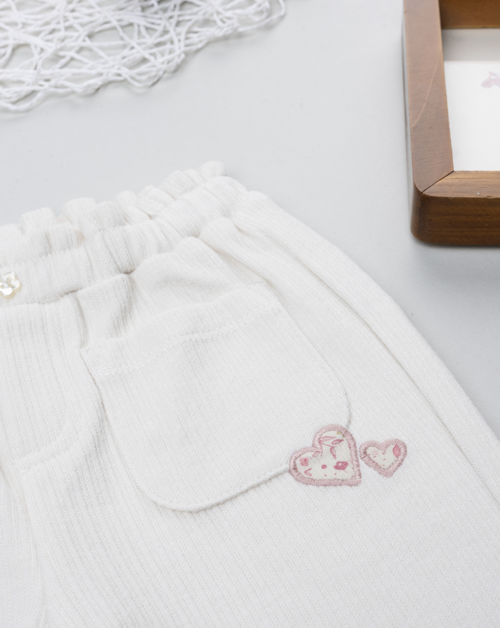 βρεφικό παντελόνι λευκό ριμπ με καρδιά για κορίτσι - Prénatal