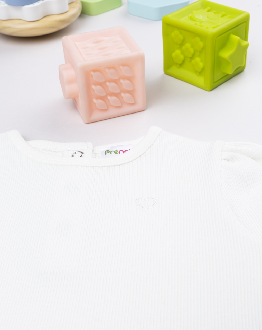 βρεφική μπλούζα λευκή ριμπ με καρδούλα για κορίτσι - Prénatal