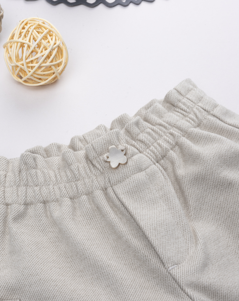 βρεφικό παντελόνι μπεζ με λουλούδια για κορίτσι - Prénatal