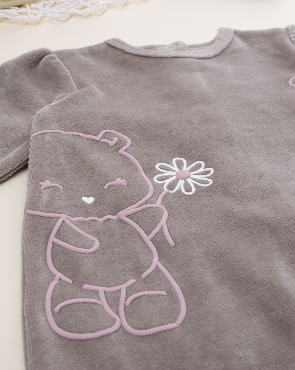 βρεφικό φορμάκι σενίλ καφέ με αρκουδάκια για κορίτσι - Prénatal