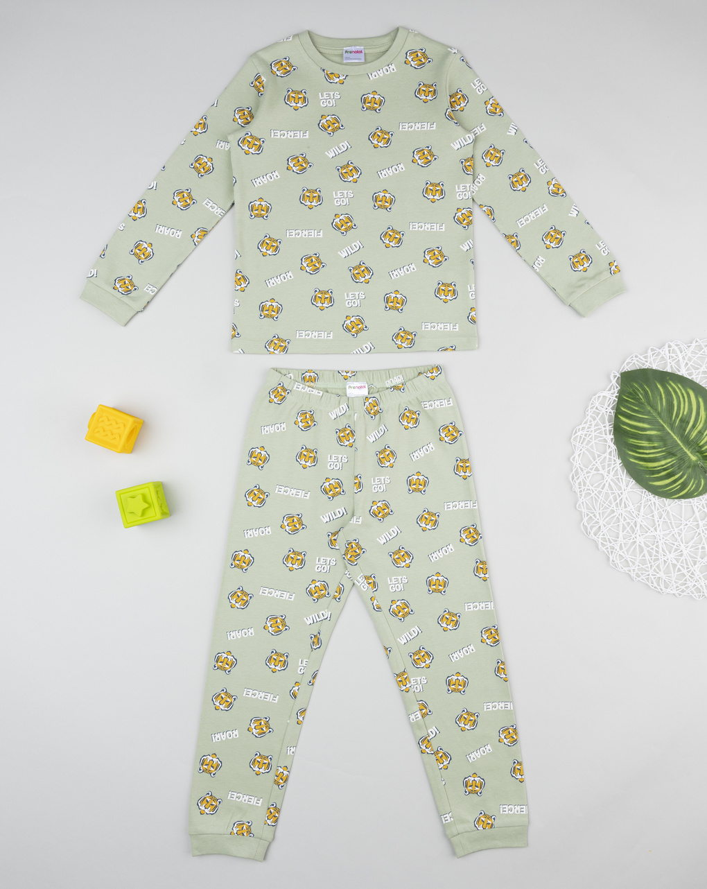 παιδική πιτζάμα πράσινη με λιοντάρι για αγόρι