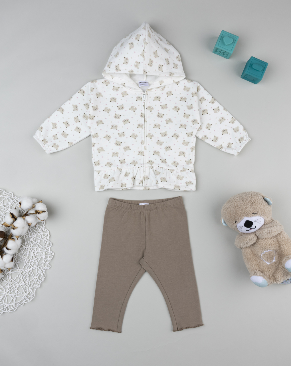 βρεφικό σετ ζακέτα φούτερ και κολάν με αρκουδάκια για κορίτσι