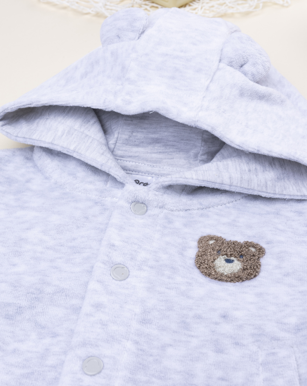 βρεφική ζακέτα βελουτέ γκρι με αρκουδάκι για αγόρι - Prénatal