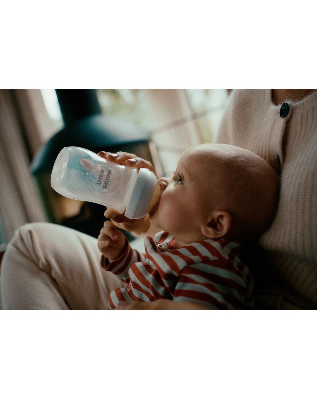 Philips avent πλαστικό μπιμπερό natural response με airfree valve 260ml 3-6m scy673/01 - 