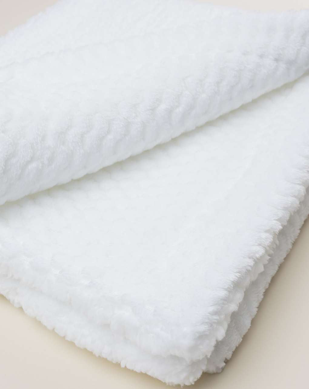 βρεφική σενίλ κουβέρτα λευκή με γουνάκι unisex - Prénatal