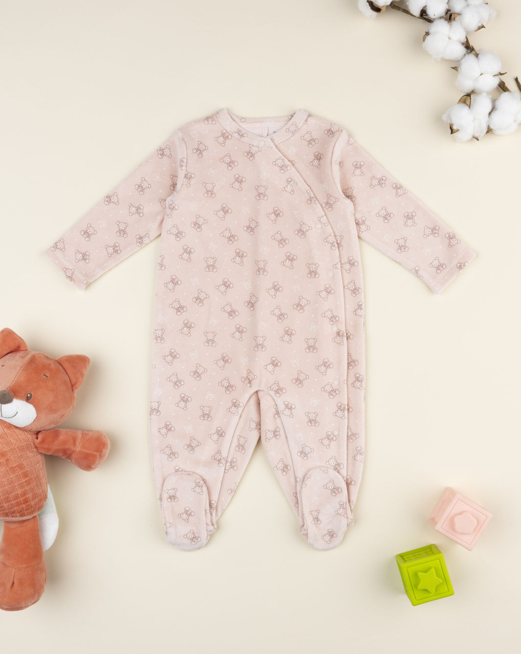 βρεφικό φορμάκι σενίλ ροζ με αρκουδάκια για κορίτσι