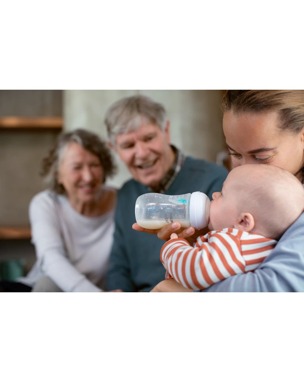 Philips avent πλαστικό μπιμπερό natural response με airfree valve 260ml 3-6m scy673/01 - 