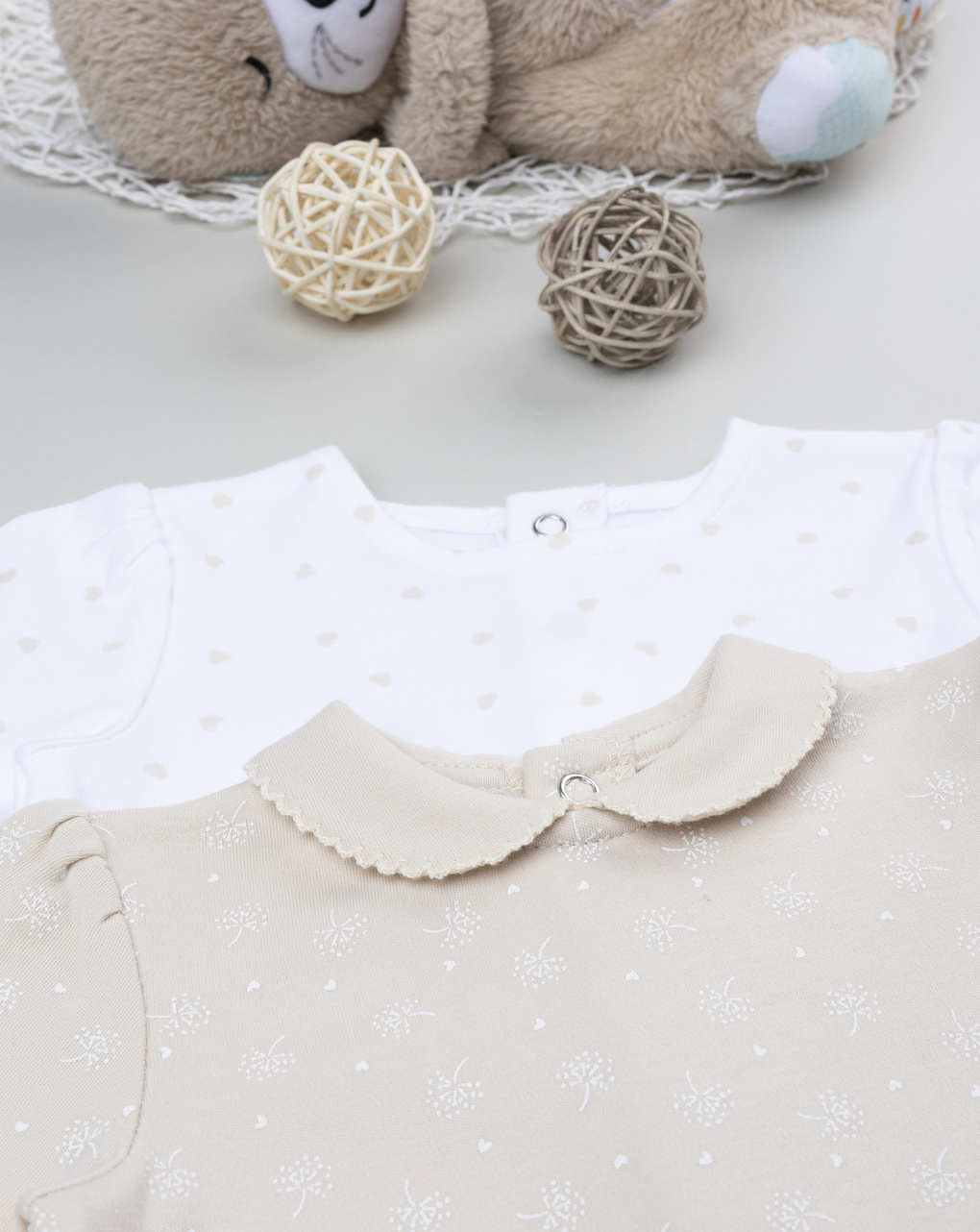 βρεφικά φορμάκια πακέτο x2 μπεζ/λευκό με καρδούλες για κορίτσι - Prénatal