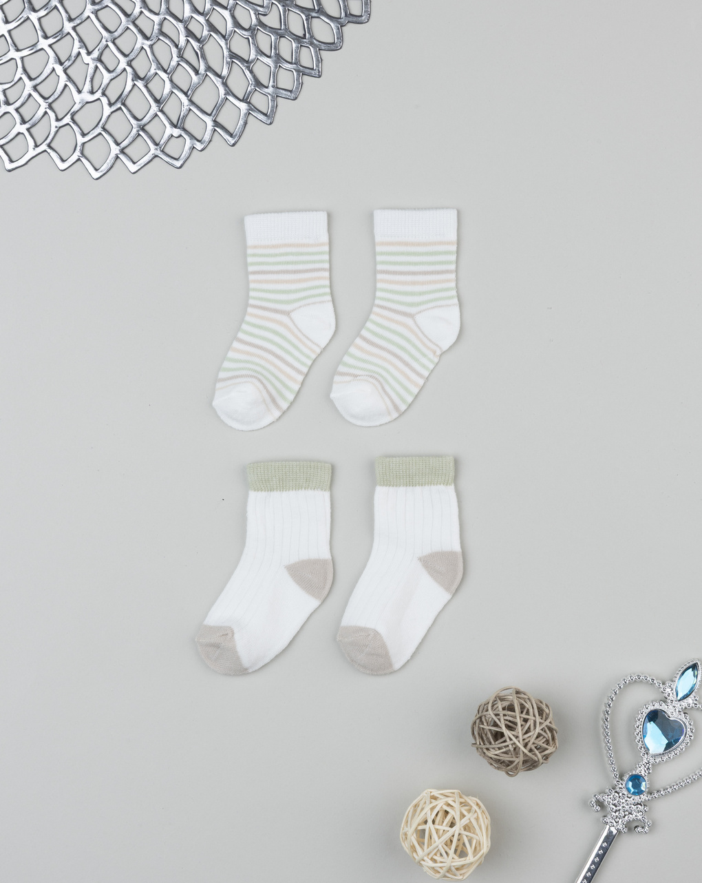 βρεφικά καλτσάκια πακέτο x2 φιστικί/λευκό/μπεζ για αγόρι