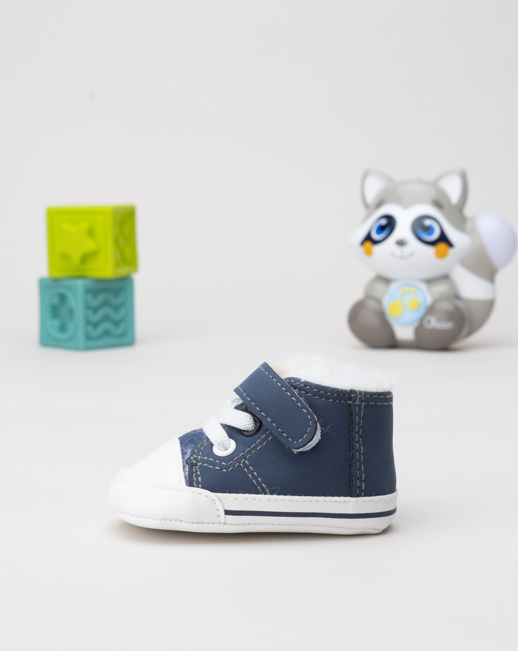 βρεφικά τζιν παπούτσια αγκαλιάς για αγόρι