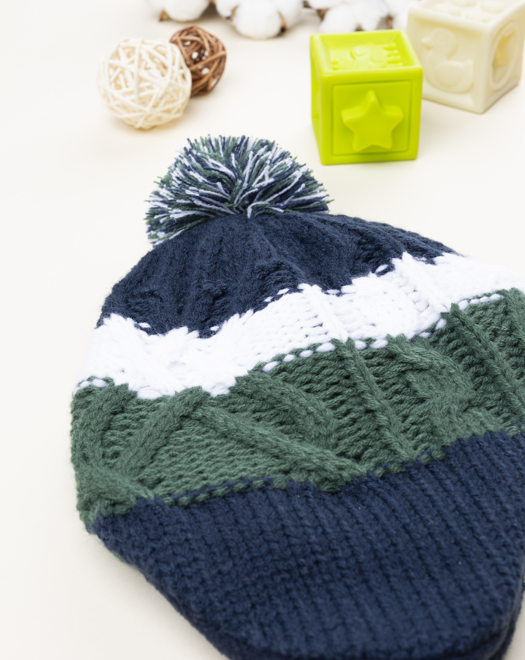 βρεφικό σκουφάκι περουβιανού τύπου τρίχρωμο για αγόρι - Prénatal