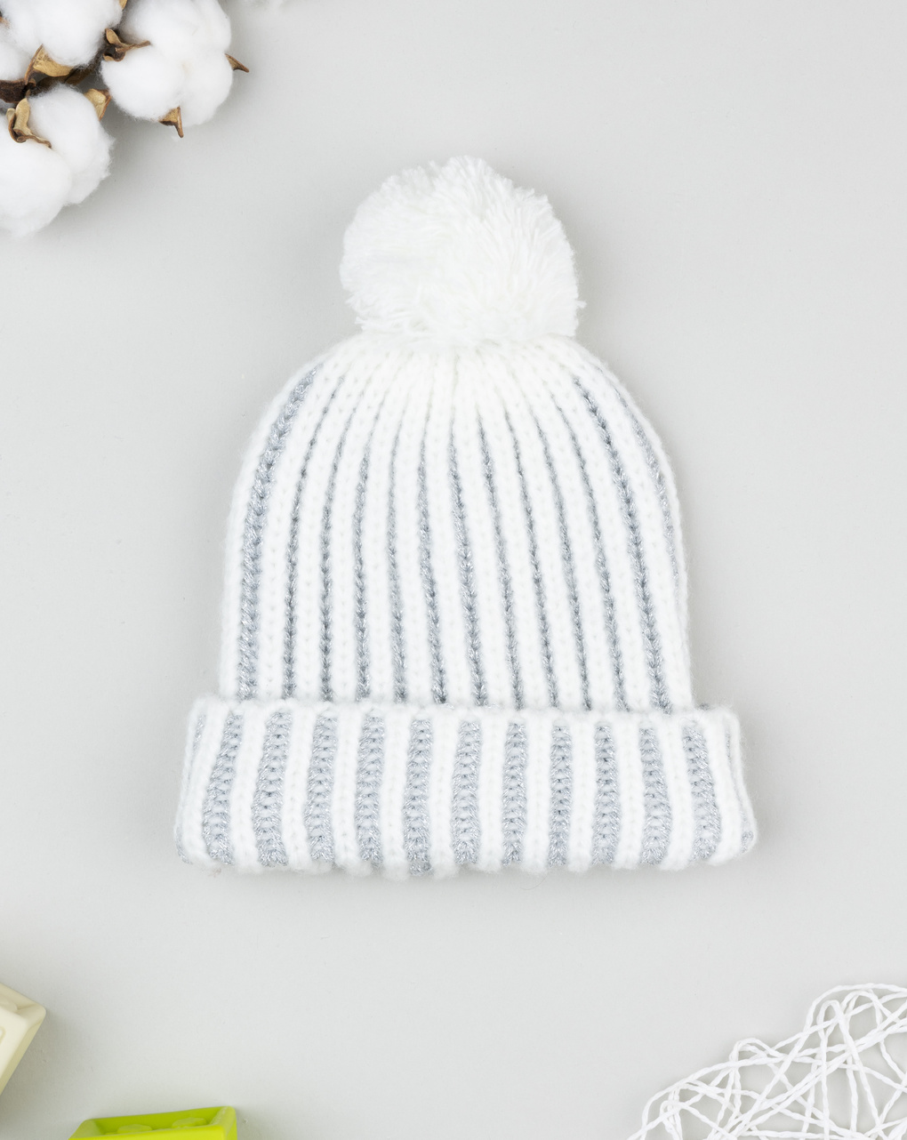 παιδικό σκουφάκι λευκό με lurex για κορίτσι