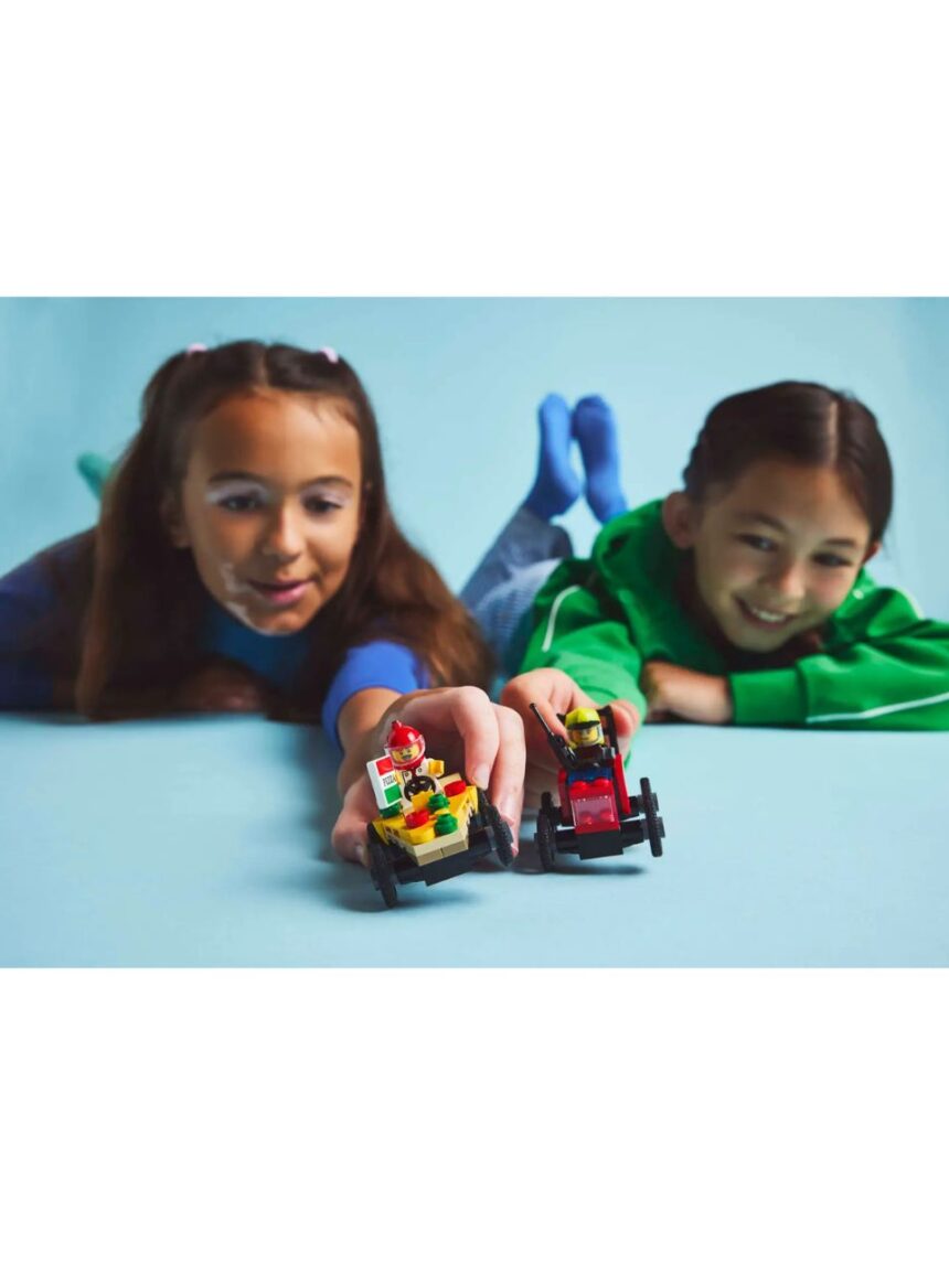 Lego city pizza vs. fire truck race car 60458 - Lego