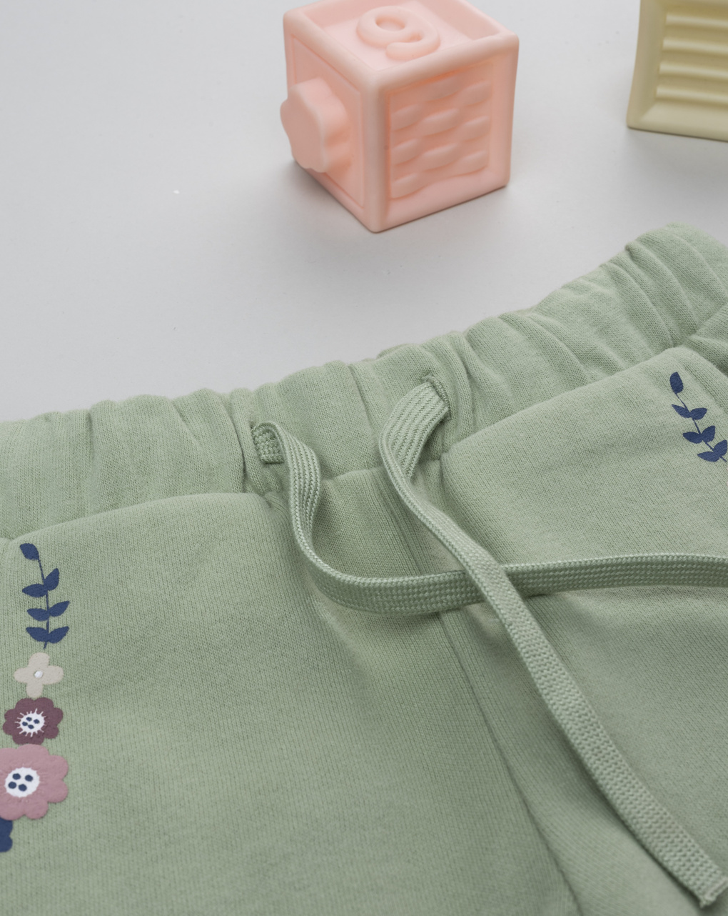παιδικό παντελόνι φόρμας φιστικί με λουλούδια για κορίτσι - Prénatal