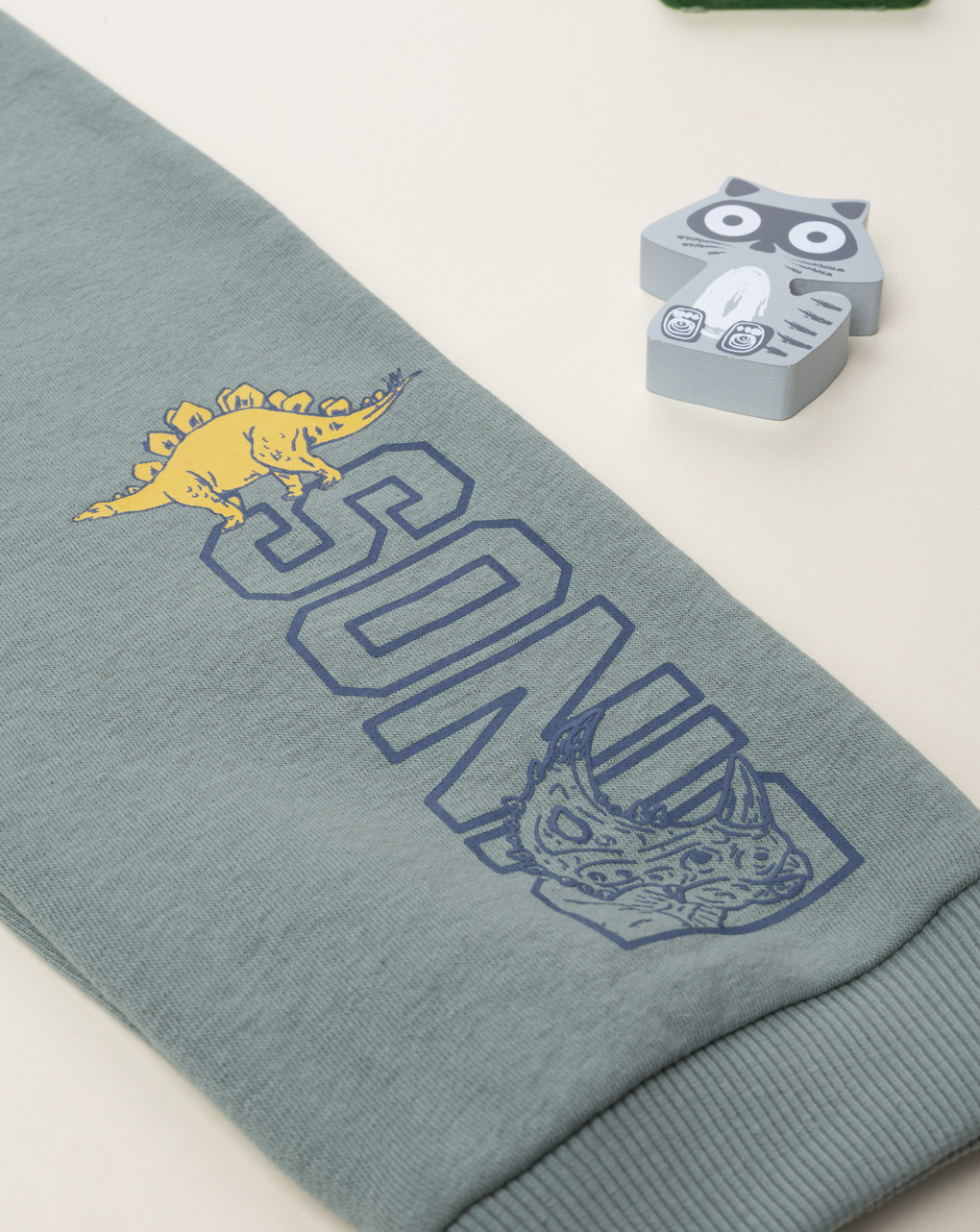 παιδικό παντελόνι φούτερ λαδί dinos για αγόρι - Prénatal