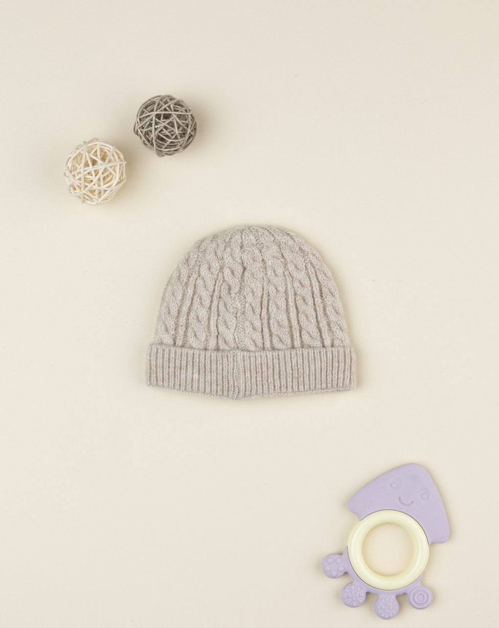 βρεφικό σκουφάκι καφέ με πλεξούδες για αγόρι - Prénatal